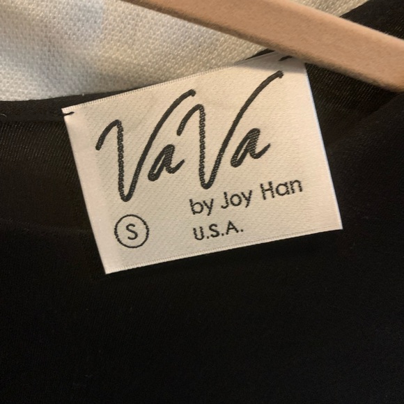 🎁Va Va By Joy Han Black shirt short sleeve, size Small - Picture 3 of 9